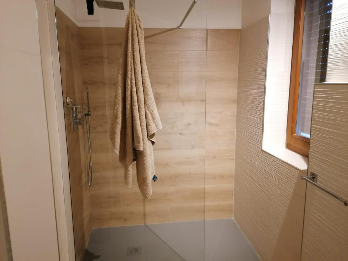 Ca' Dei Cigni Apartment กาลเชรานิกา อัล ลาโก ภายนอก รูปภาพ