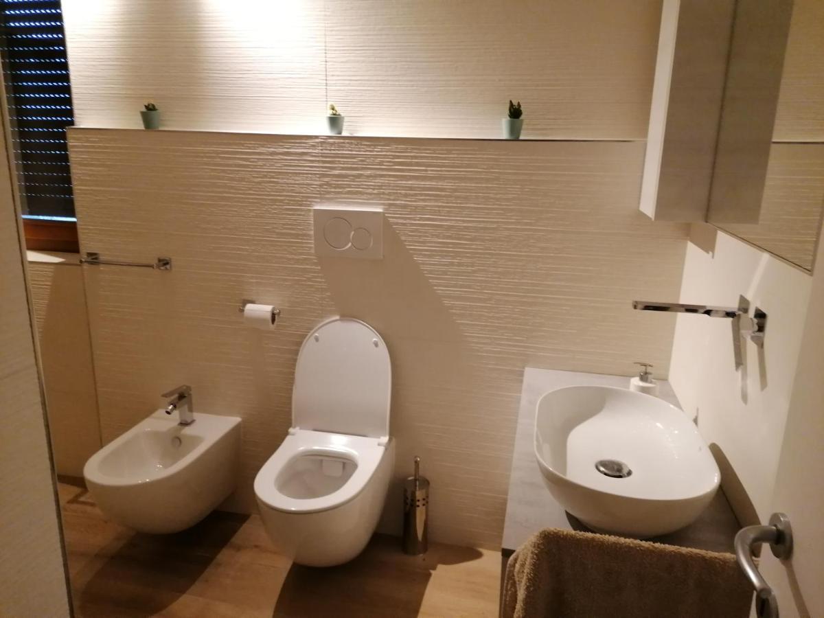 Ca' Dei Cigni Apartment กาลเชรานิกา อัล ลาโก ห้อง รูปภาพ